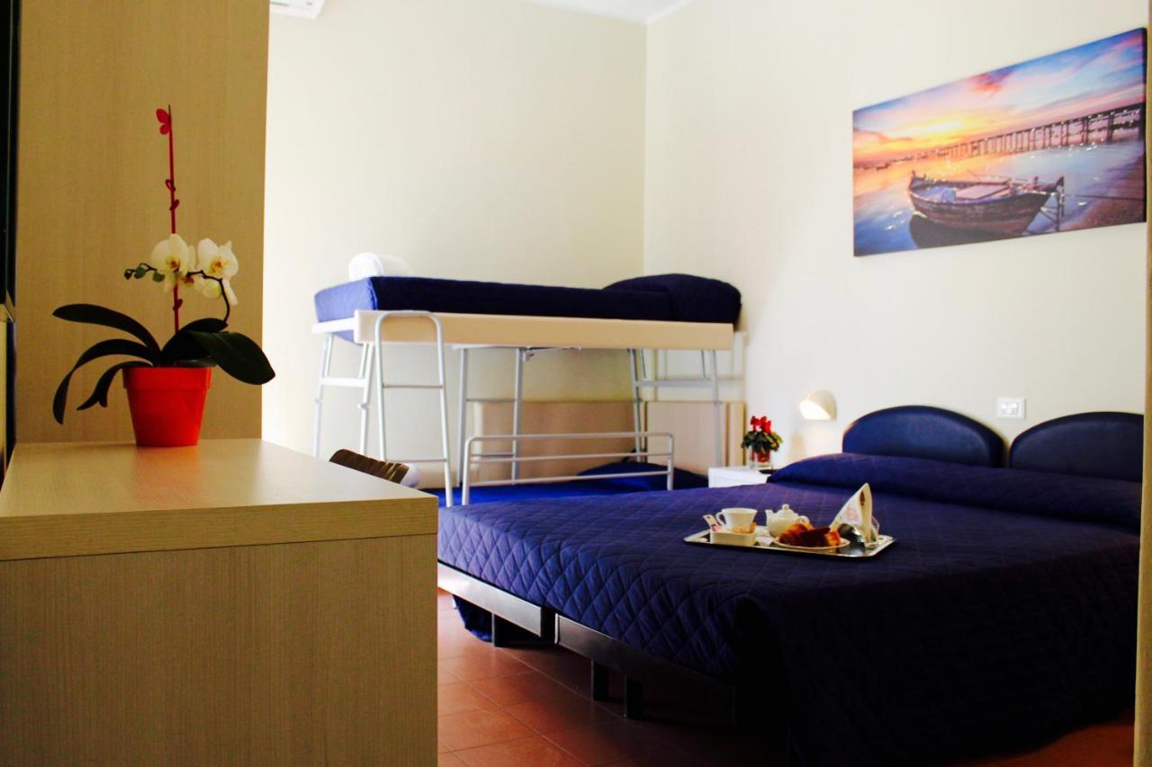 Triple Room Terrace