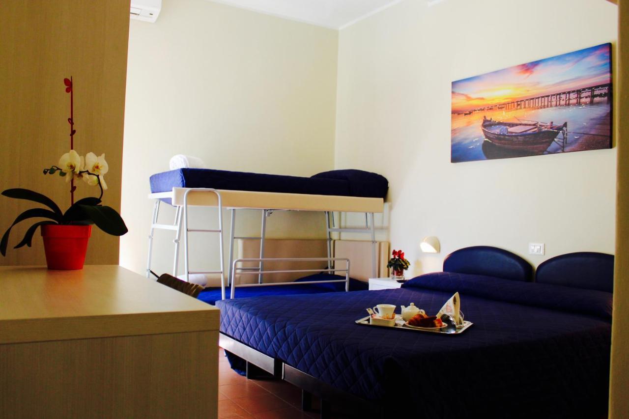 Triple Room Sea View