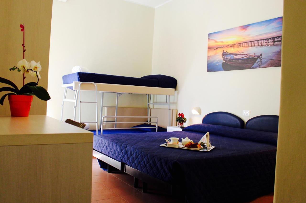 Triple Room Sea View