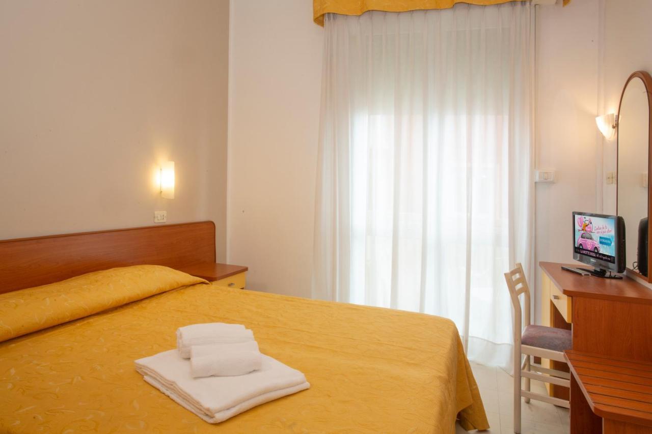 Double or Twin Room Balcony