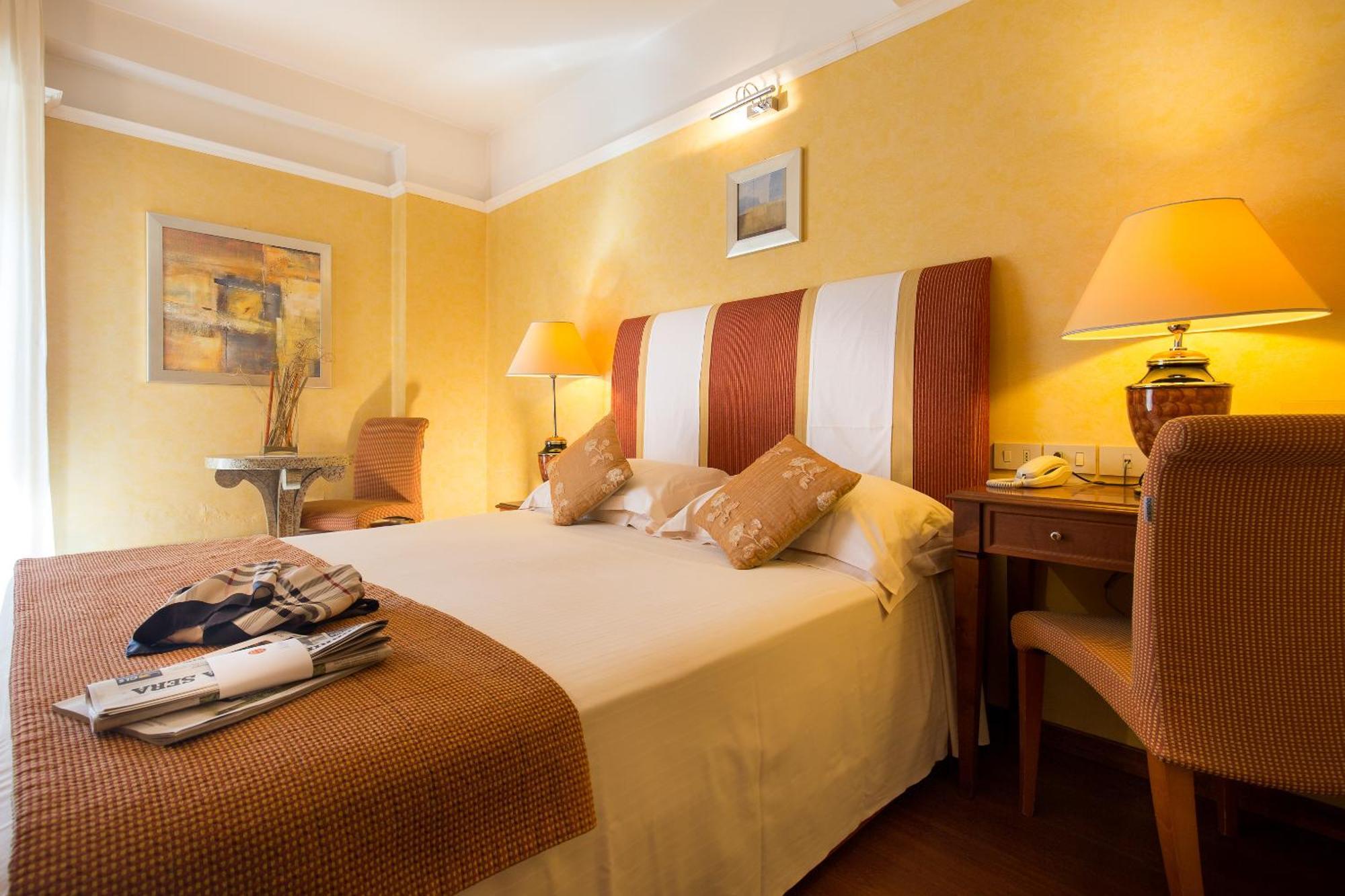 Classic Double Room