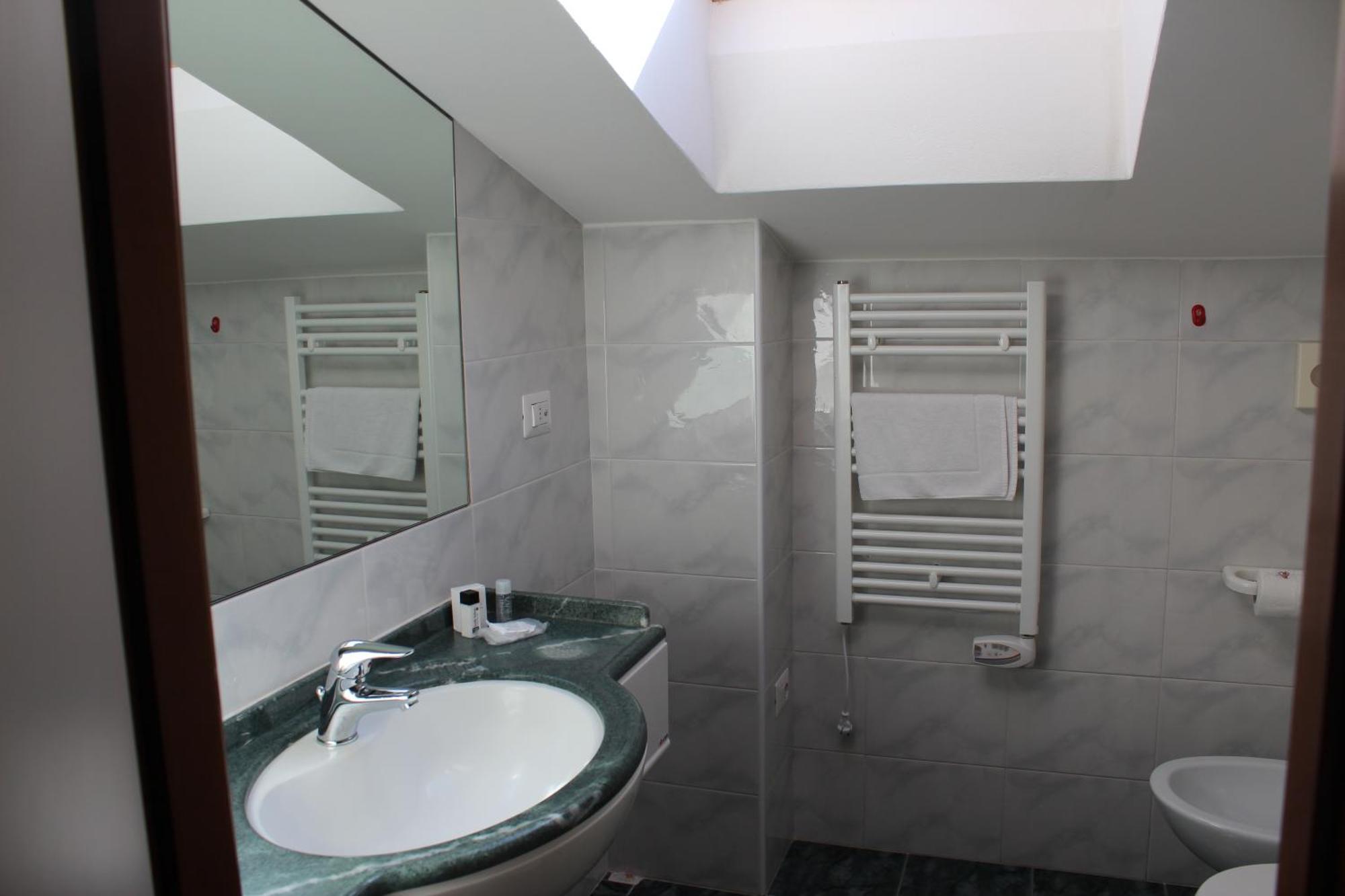 Economy Double or Twin Room