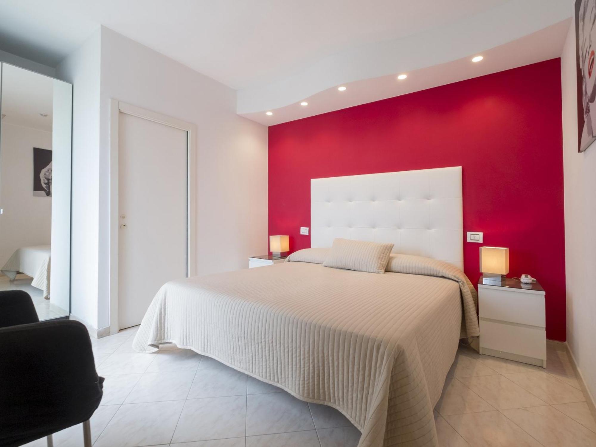 Double or Twin Room Sea View