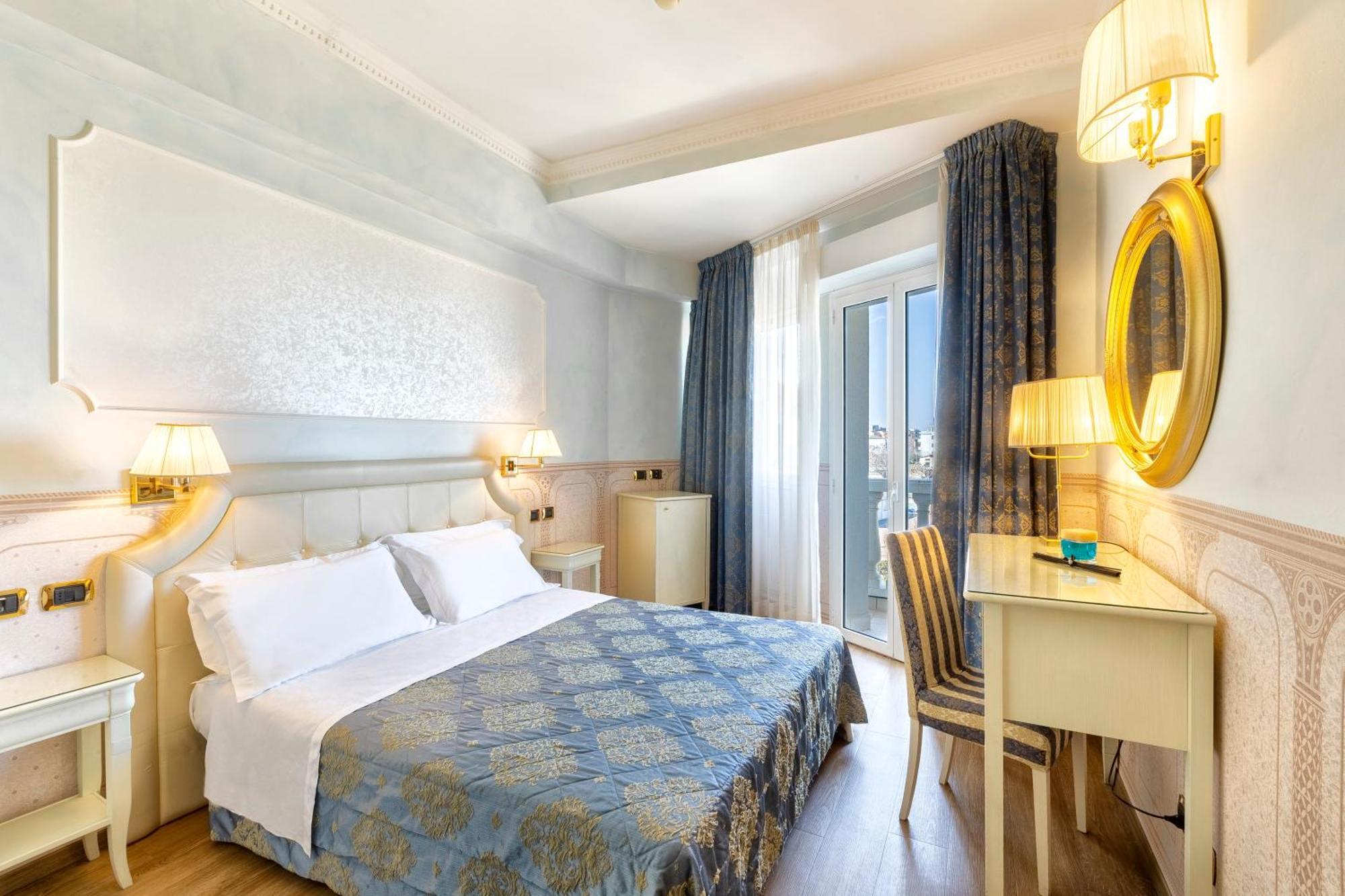 Classic Double or Twin Room