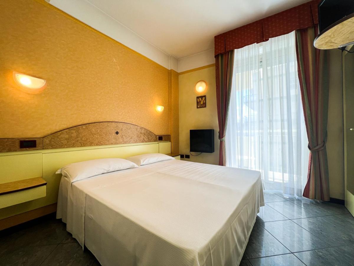 Double or Twin Room Balcony