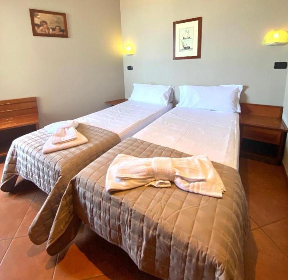 Double Room Balcony Side Sea View