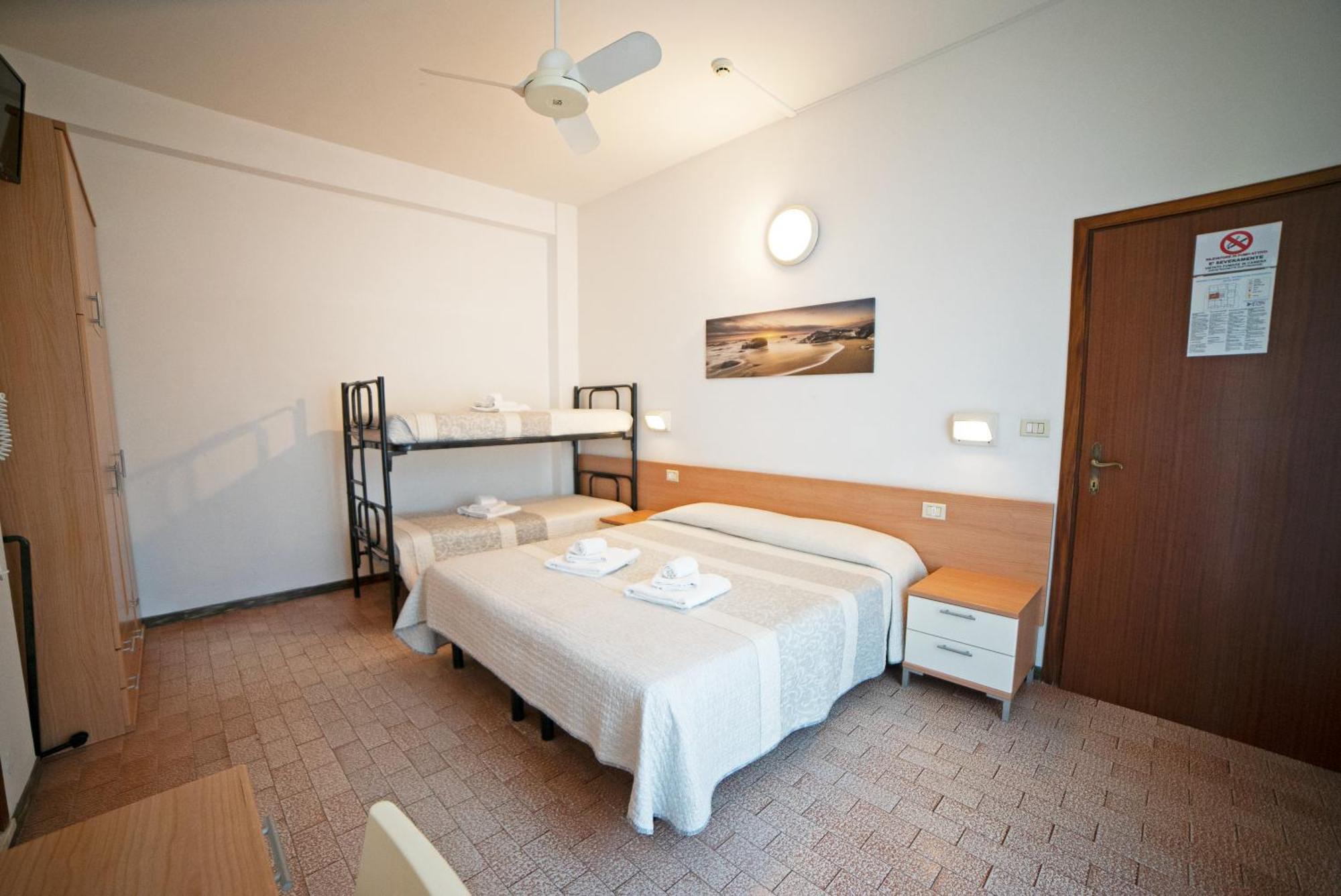 Triple Room Balcony