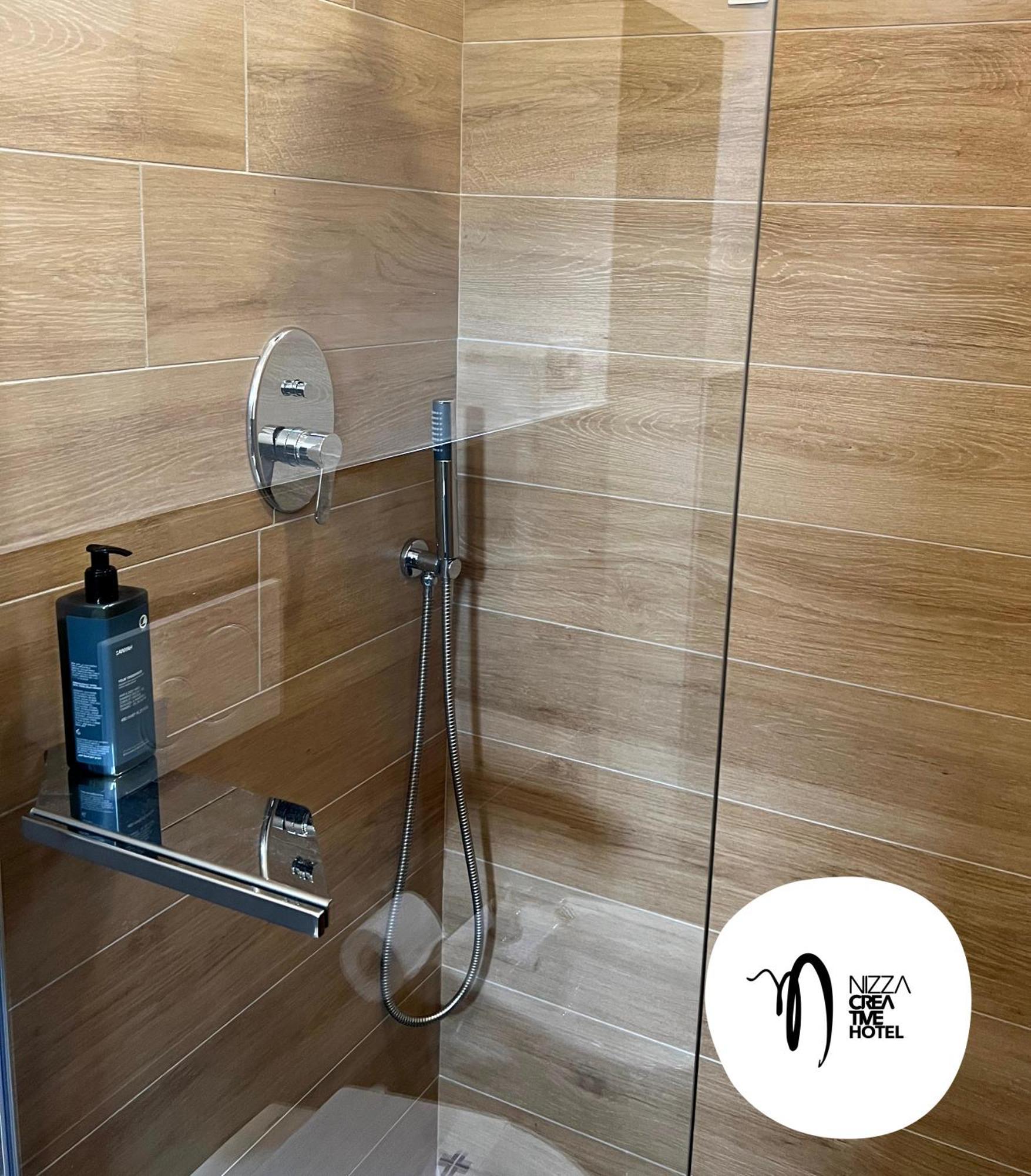 Twin Room Private Bathroom