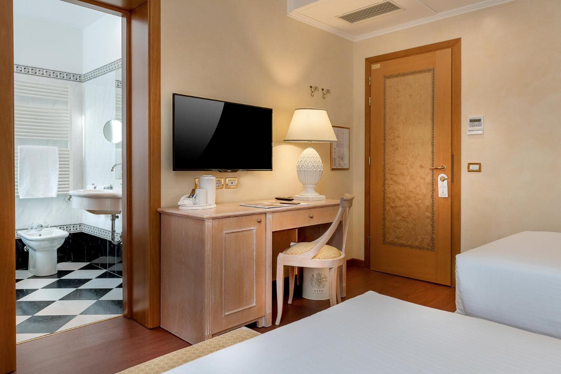 Comfort Double or Twin Room
