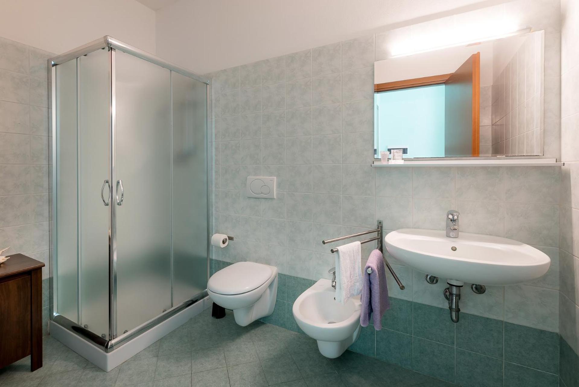 Superior Apartment 2 Bathrooms