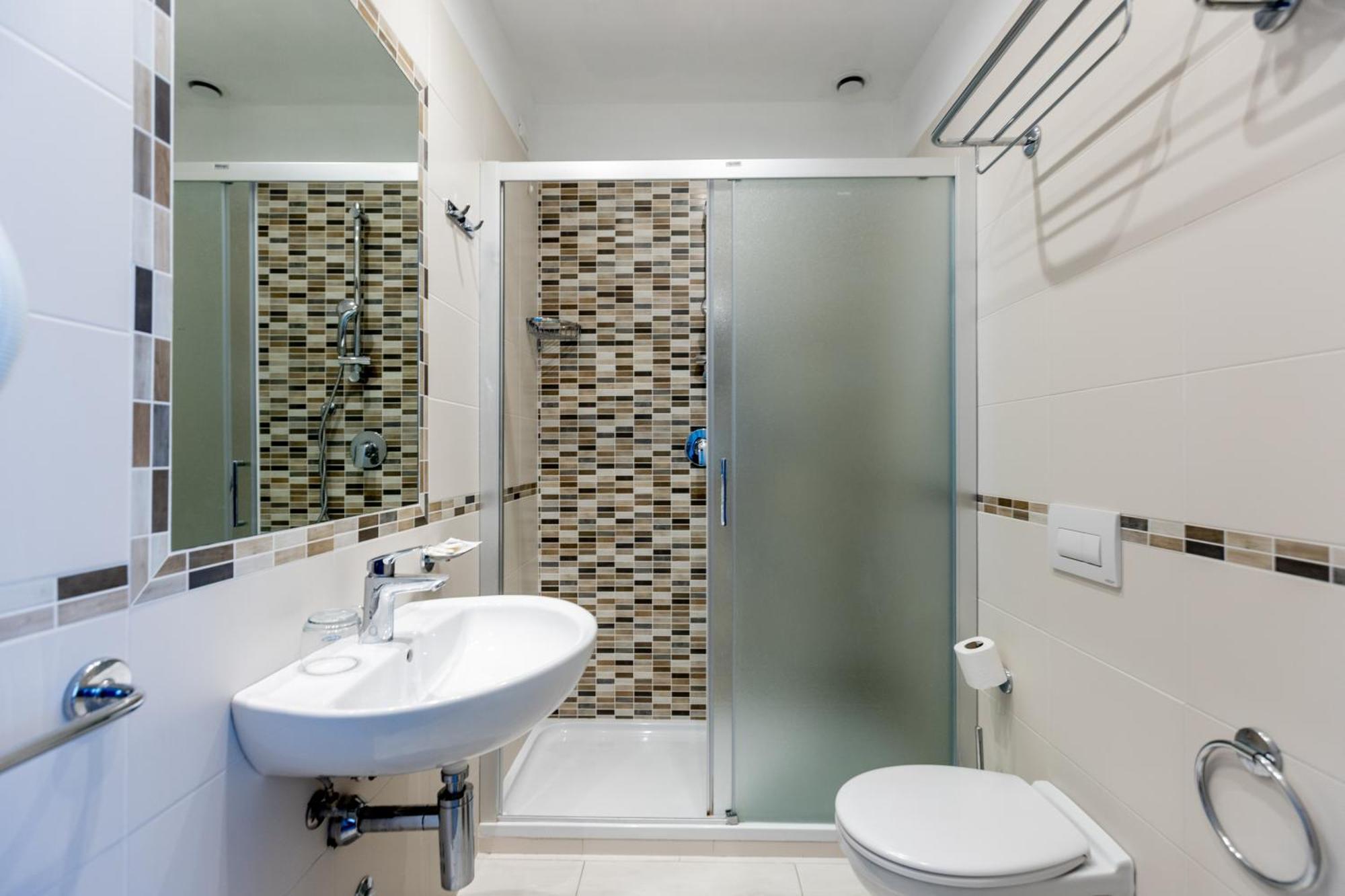 Double or Twin Room Balcony