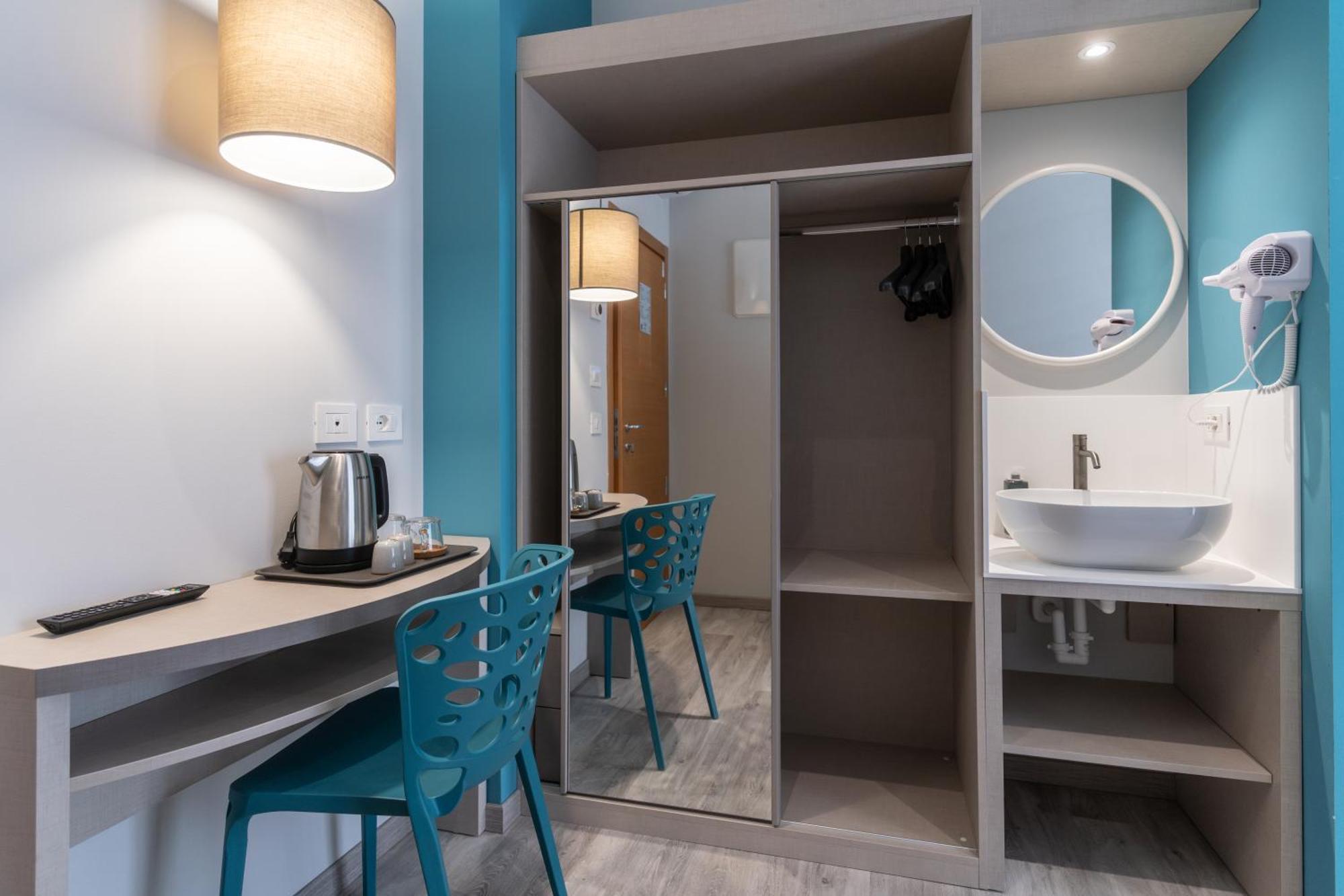 Single Room