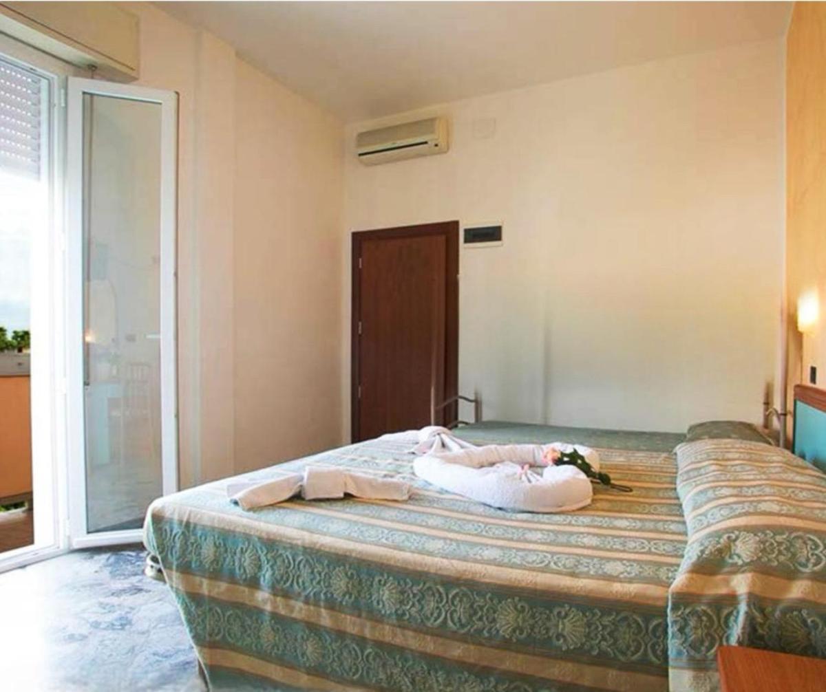 Triple Room Balcony
