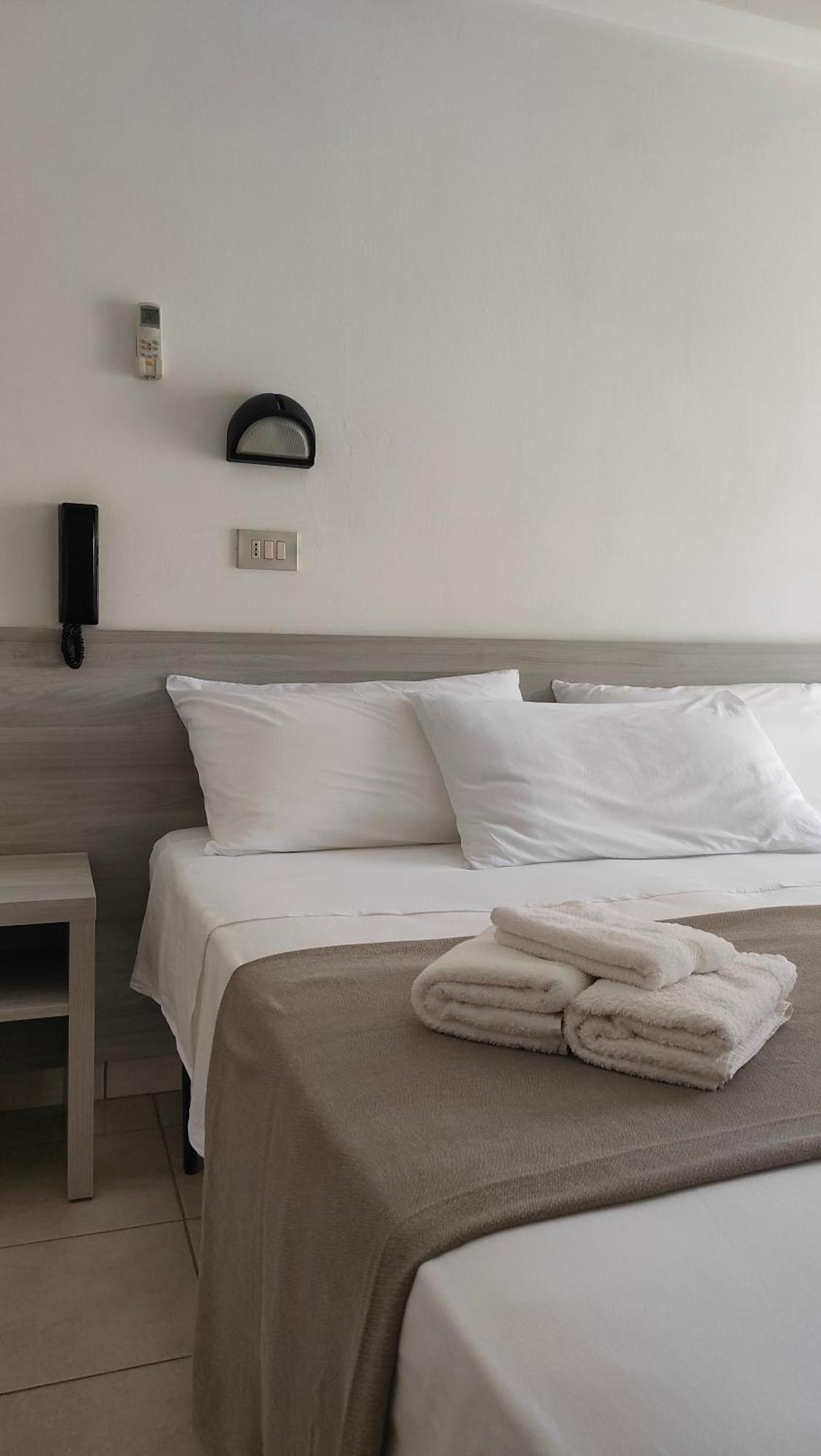 Double or Twin Room Balcony