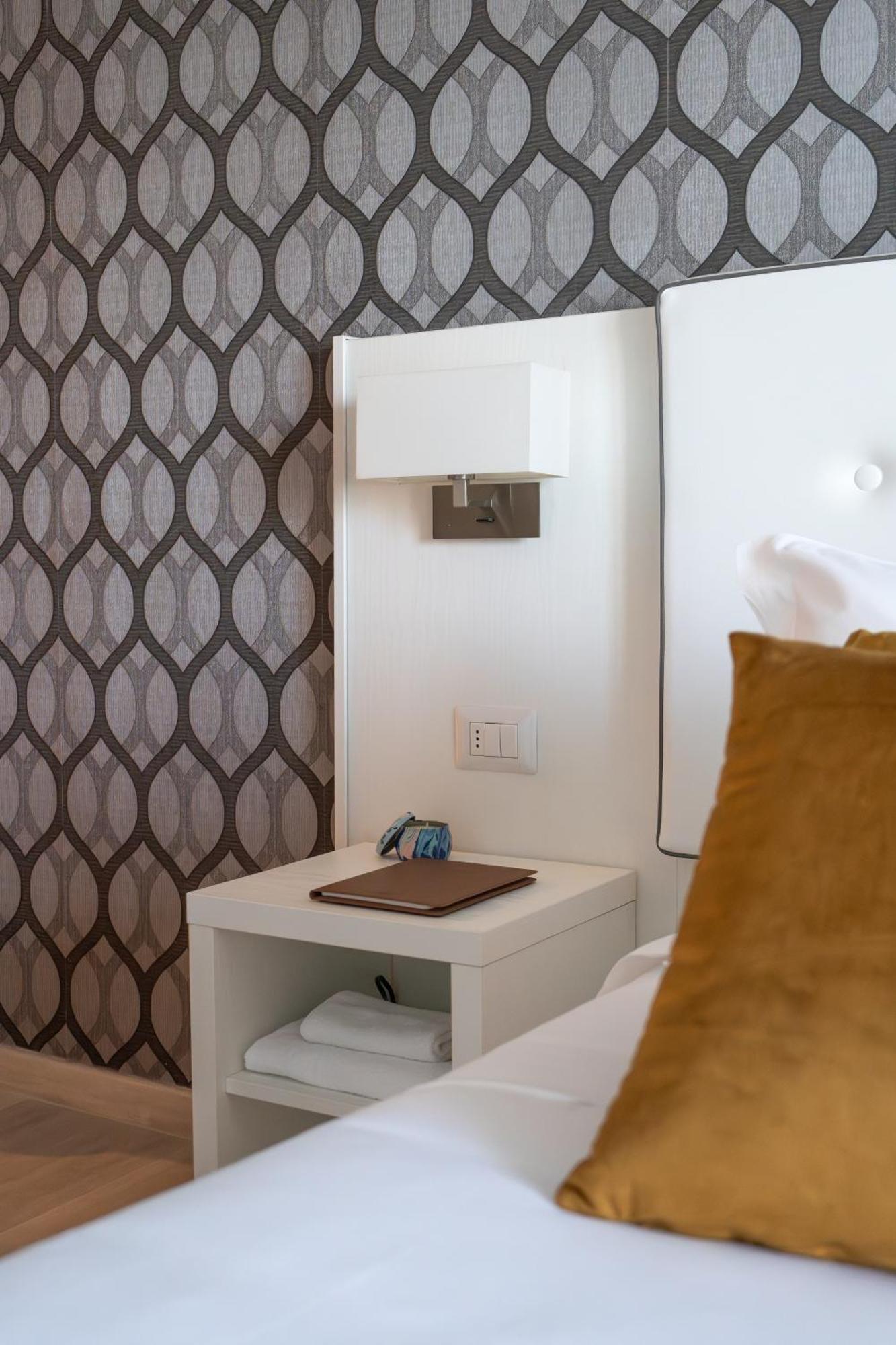 Superior Double or Twin Room Sea View