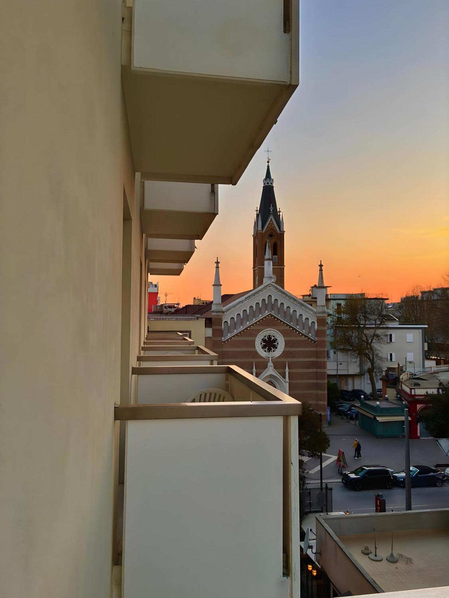 Double Room Balcony City View