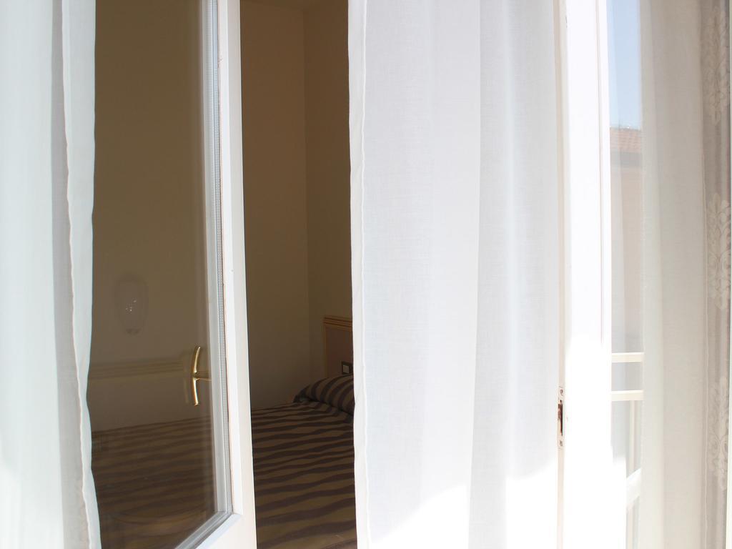 Double or Twin Room Balcony