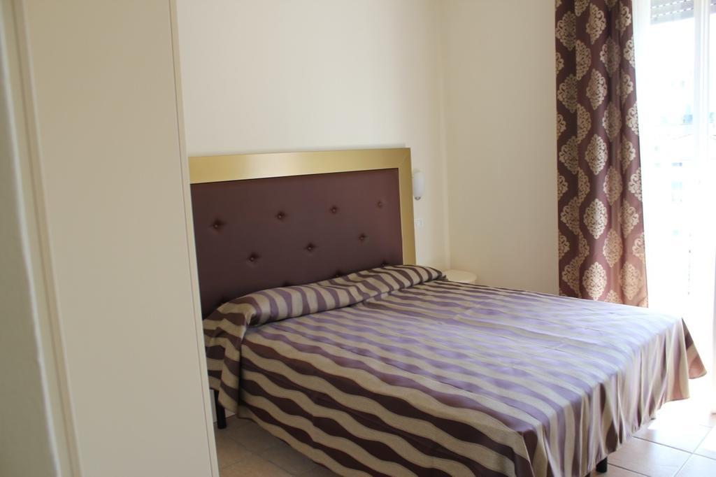 Double or Twin Room Balcony