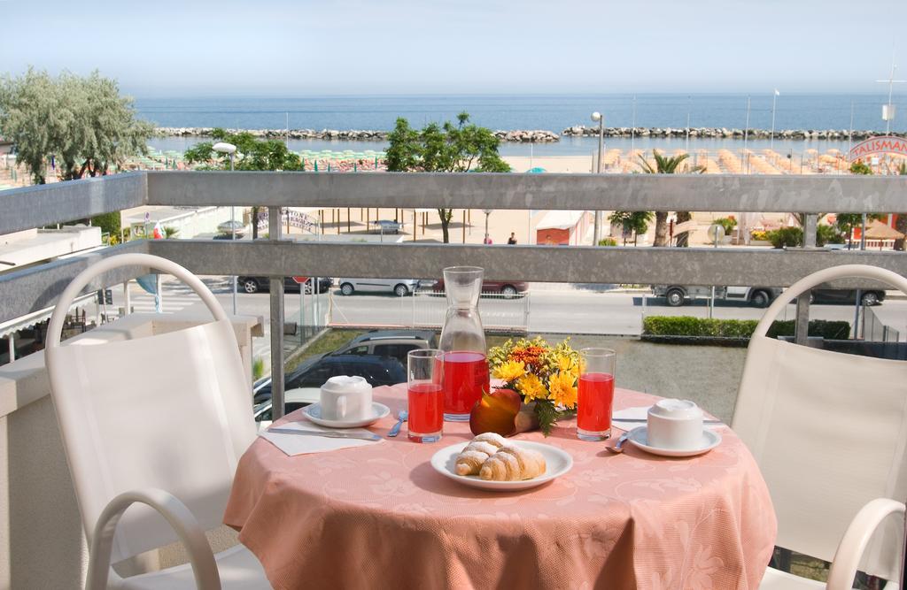 Double or Twin Room Balcony Sea View