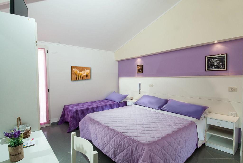 Double or Twin Room Balcony