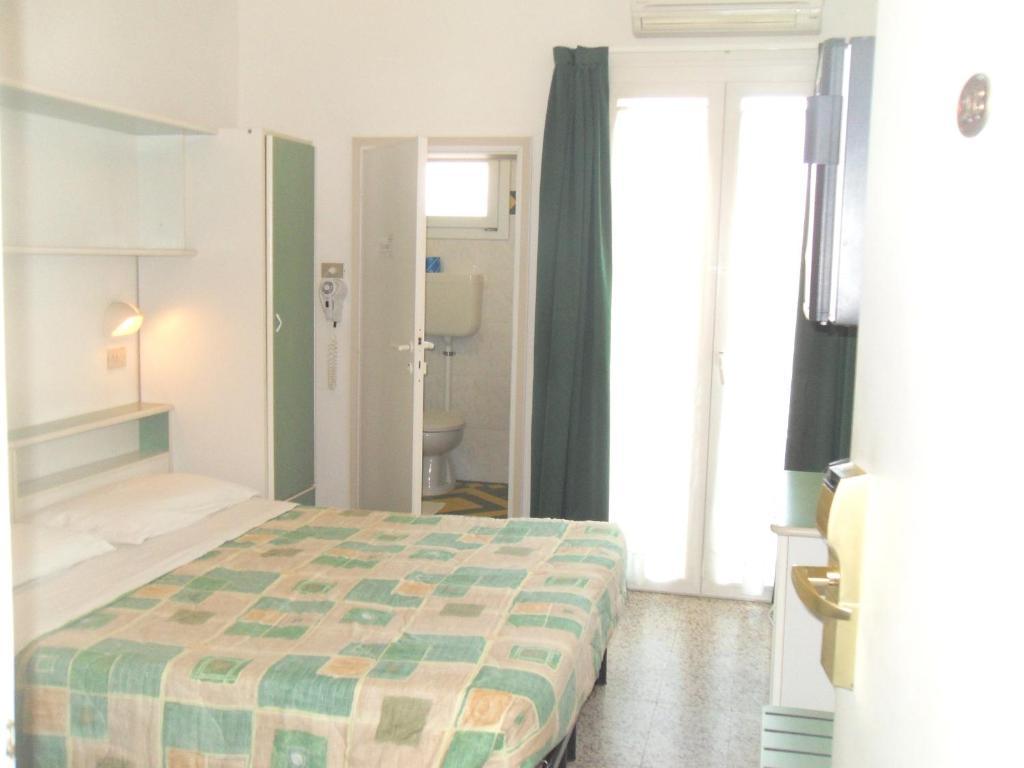 Double or Twin Room Balcony