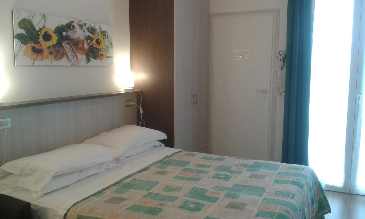 Double or Twin Room Balcony