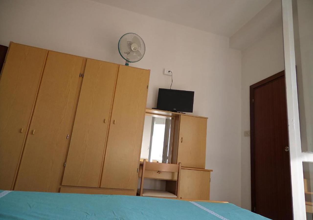 Double or Twin Room Balcony Beach Access