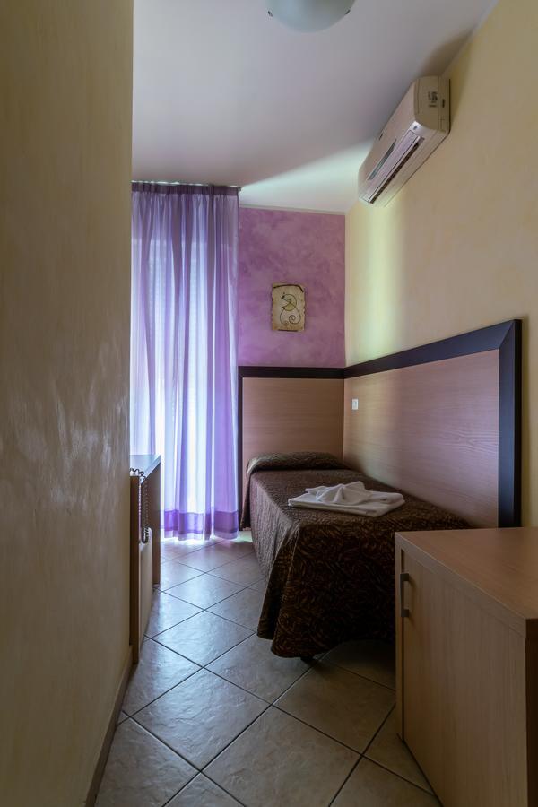 Single Room Balcony