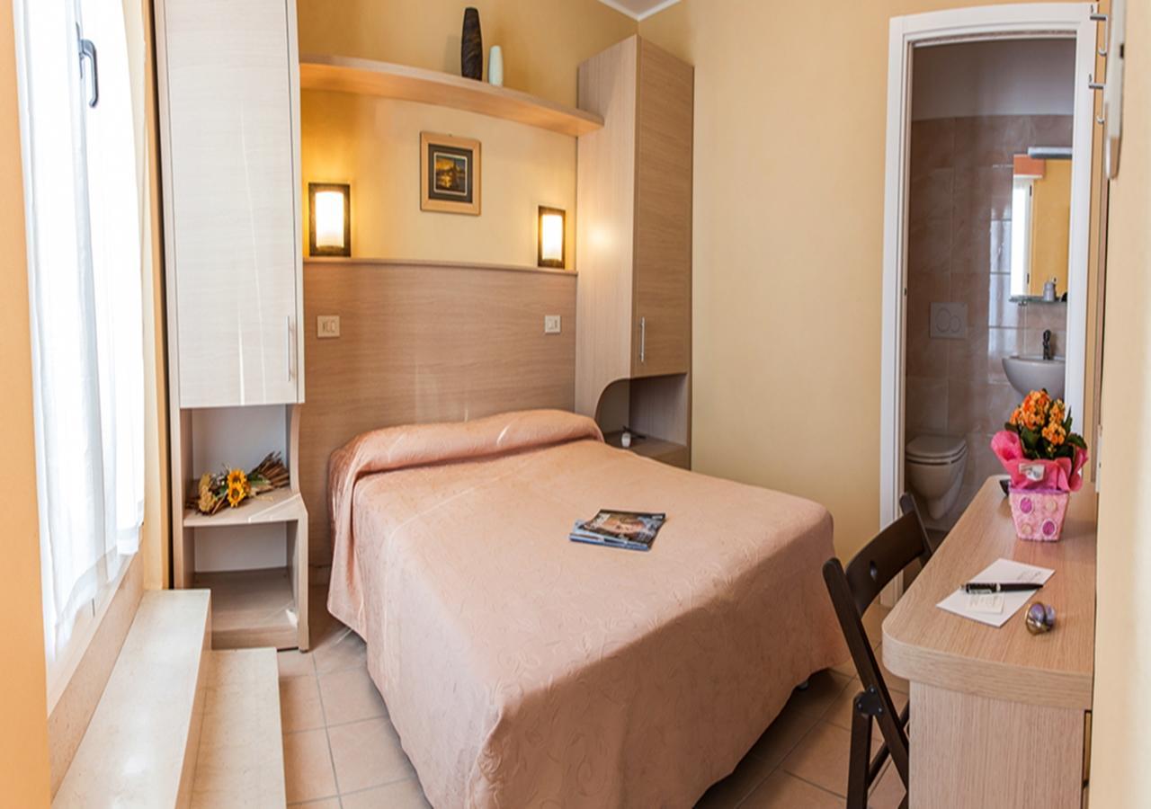 Economy Double or Twin Room