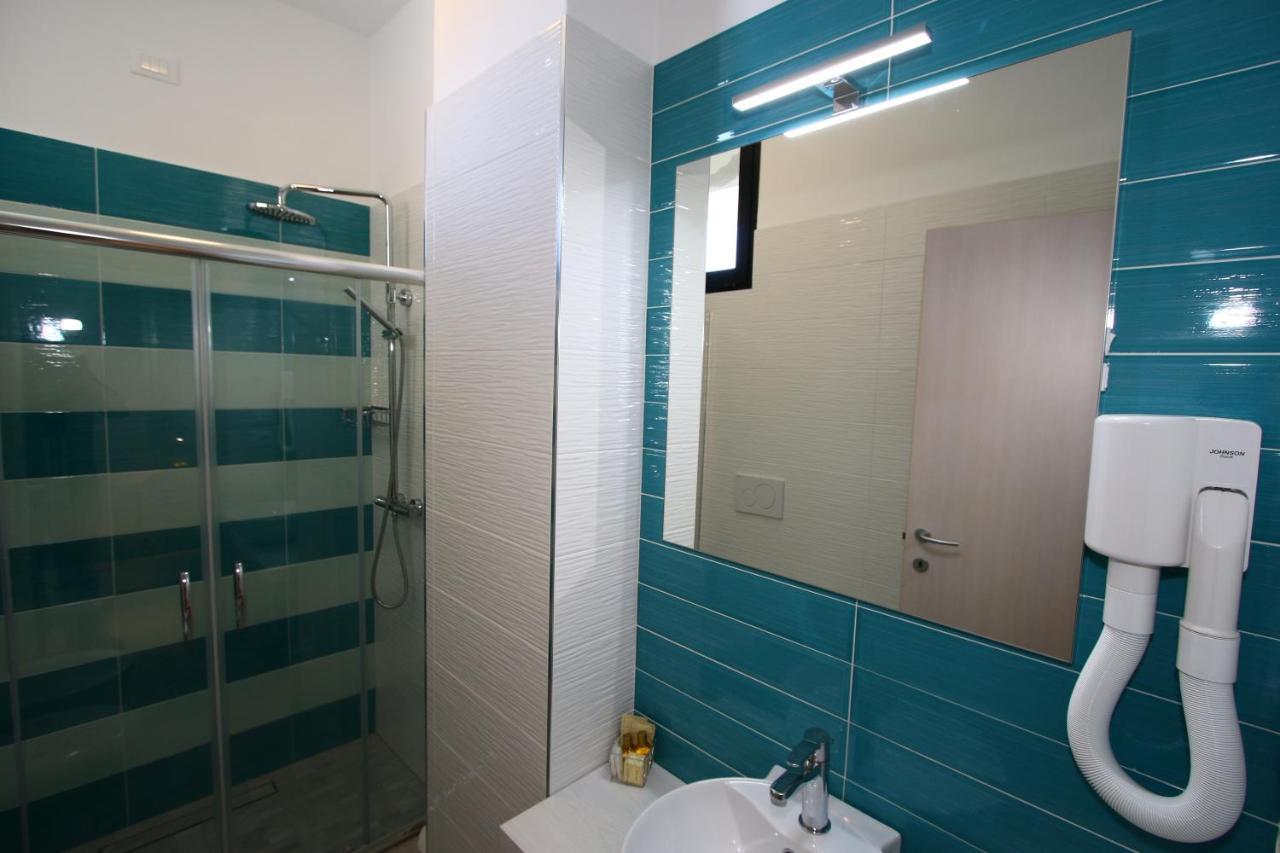 Superior One-Bedroom Apartment