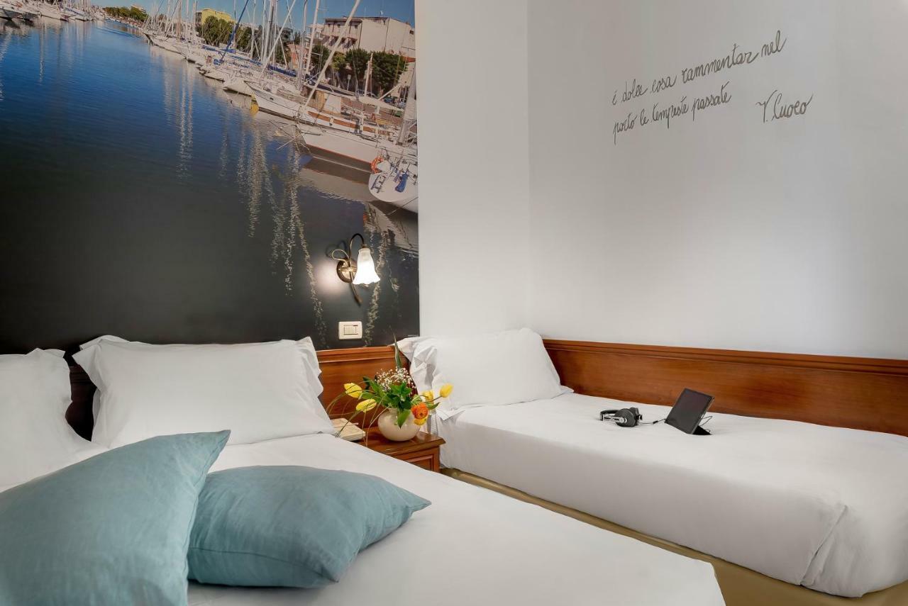 Triple Room with Balcony and Beach Package