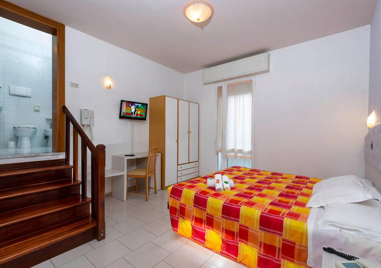 Double or Twin Room Balcony
