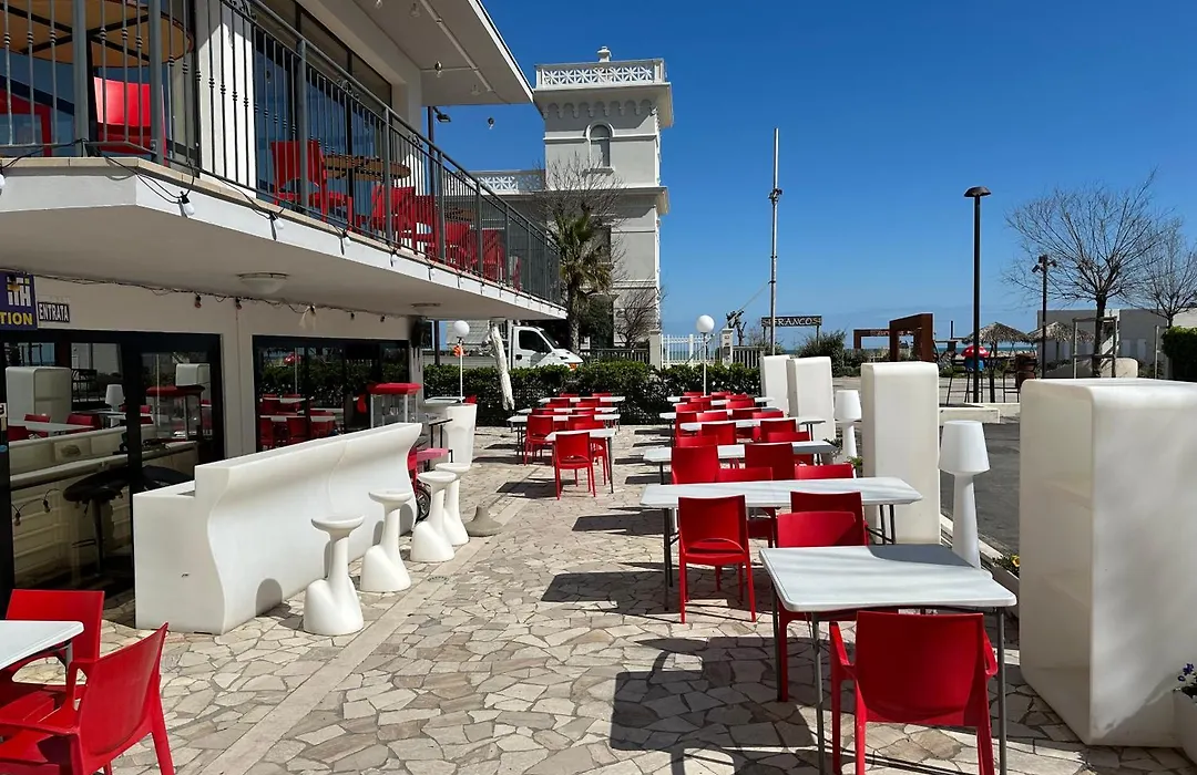 Hotel Alcazar-1