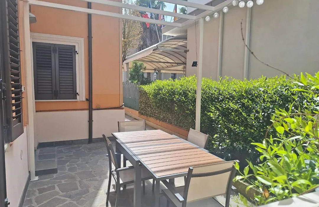 Open Space a 5 minuti dalla spiaggia di Rimini! - HomeUnity-1