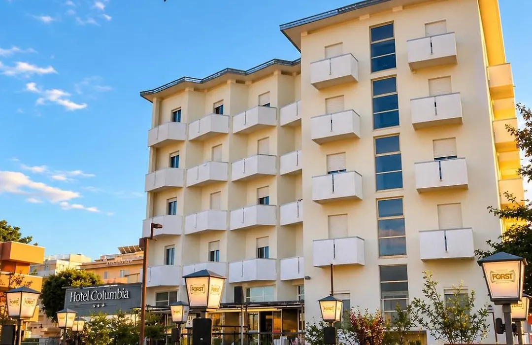 Hotel Columbia Frontemare-1