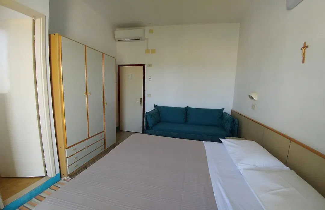 Hotel Capitol-1