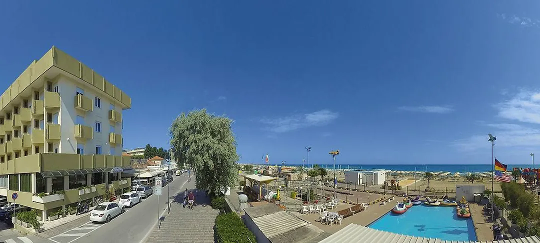 Hotel Colombo-1