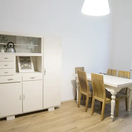 Anita Bnb Rimini-2