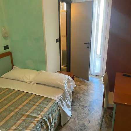 Hotel Vernel-2