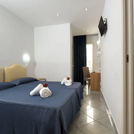 Hotel Scarlet-2