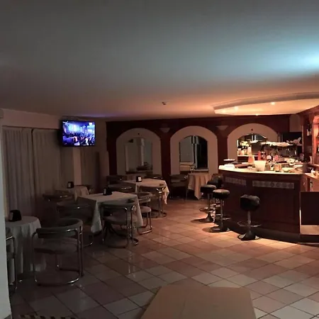 Hotel Glenn-2