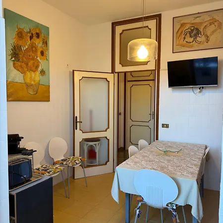 Angela Home-3