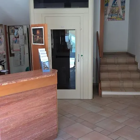 Hotel Villa Domiziana-3