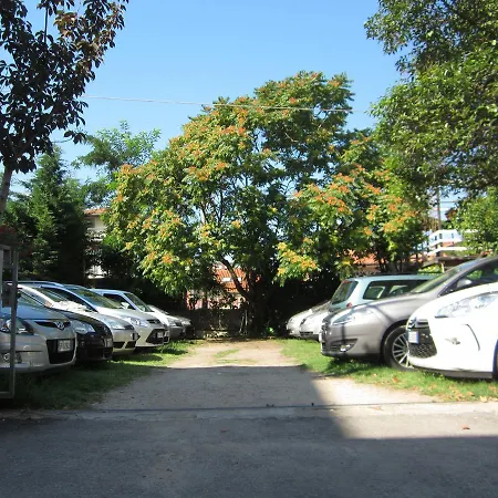 Hotel Moroni-2