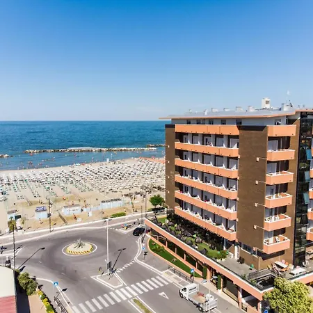 Hotel Maxy-2