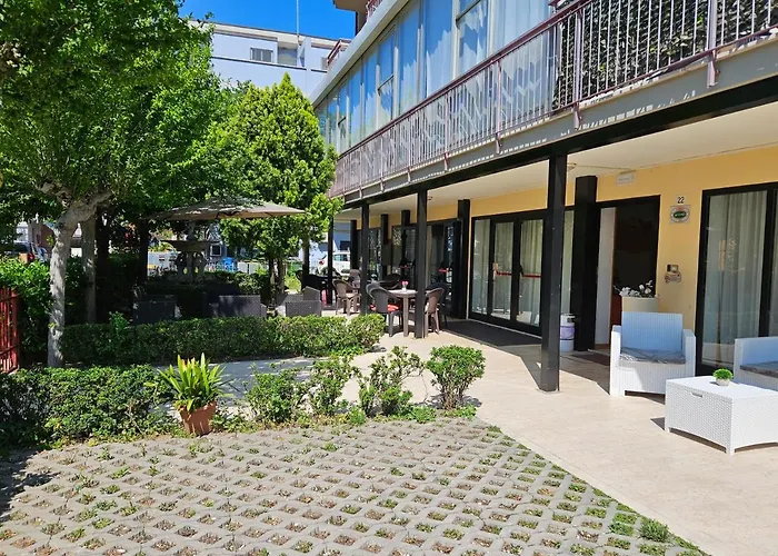 Hotel Paradiso