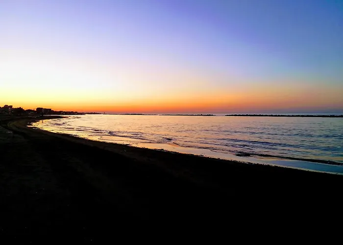 Le Dune 200m Dal Mare Parcheggio Gratis AC Vicino Alla Fiera Di