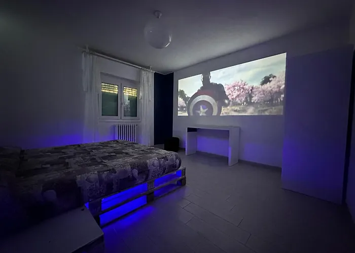 INFONDOALMAR RIMINI --Intero Apt Indipendente-Netflix-MetroMare a 40m-Proiettore 4k Cinema-WiFi Fibra-Led-Parcheggio-Riscaldamento--