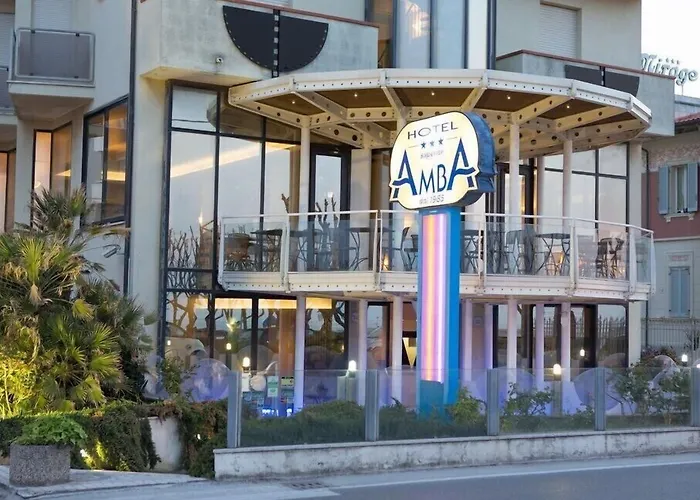 Amba Hotel