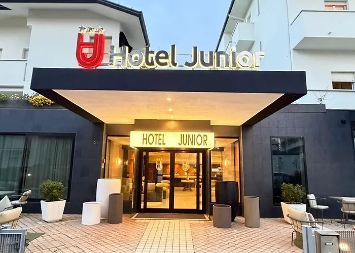 Junior By Oasigroup s
